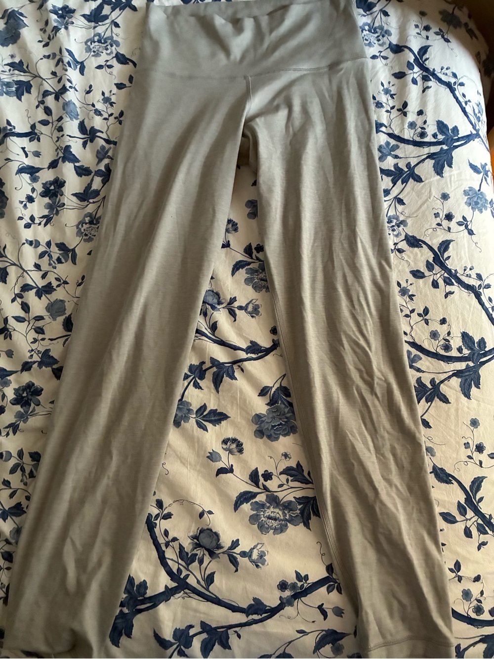 Aritzia Leggings - Grey